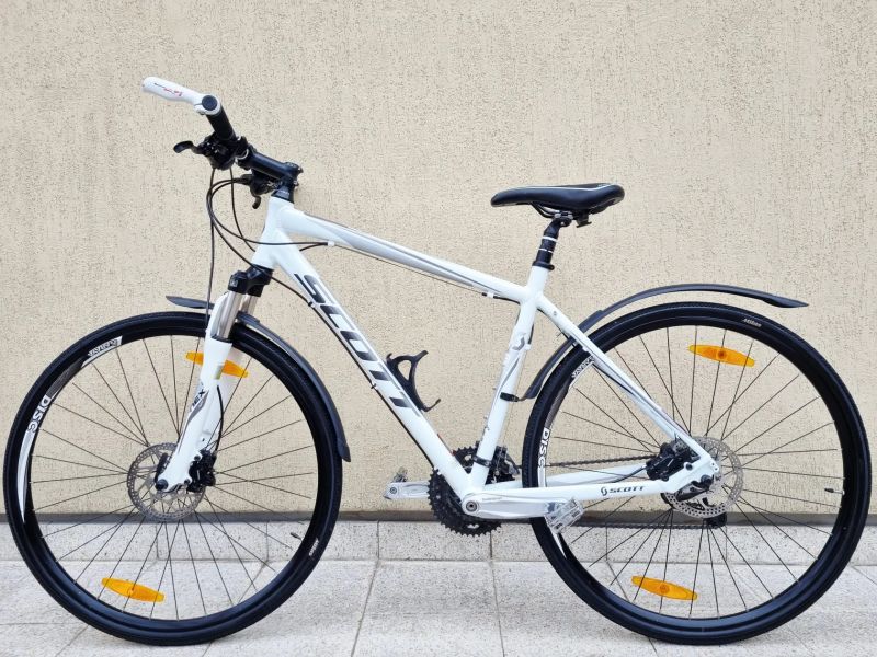 #18 Trekové kolo Scott 28“, pro 175-190cm