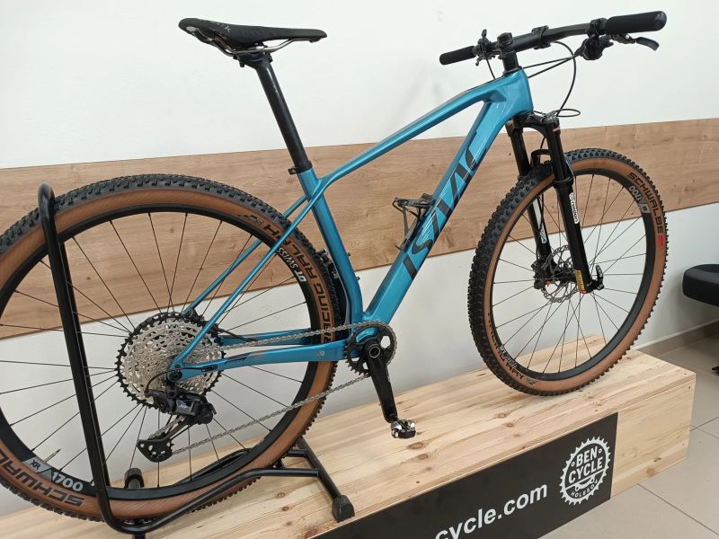 Isaac Baryon XT DT Swiss 1700