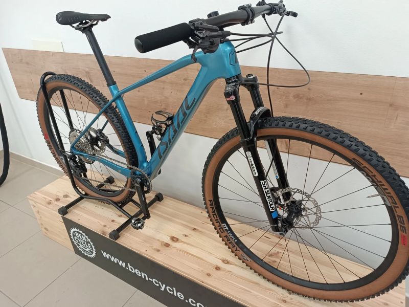 Isaac Baryon XT DT Swiss 1700