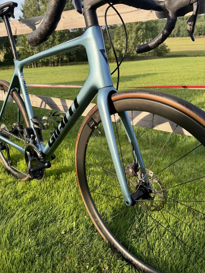 Giant TCR Advanced Pro Di2 + wattmetr