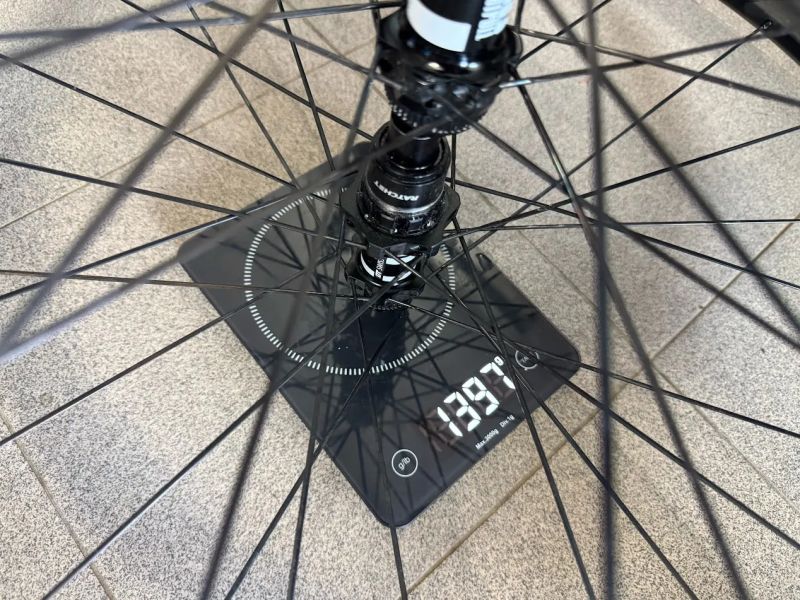 Zapletená gravel kola NEXTIE DT SWISS 350 SAPIM CX RAY