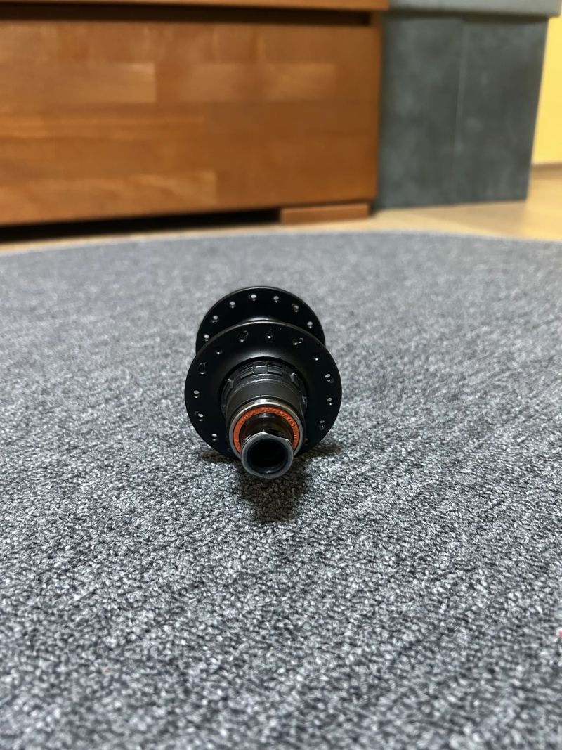 MTB zadní náboj Crankbrothers