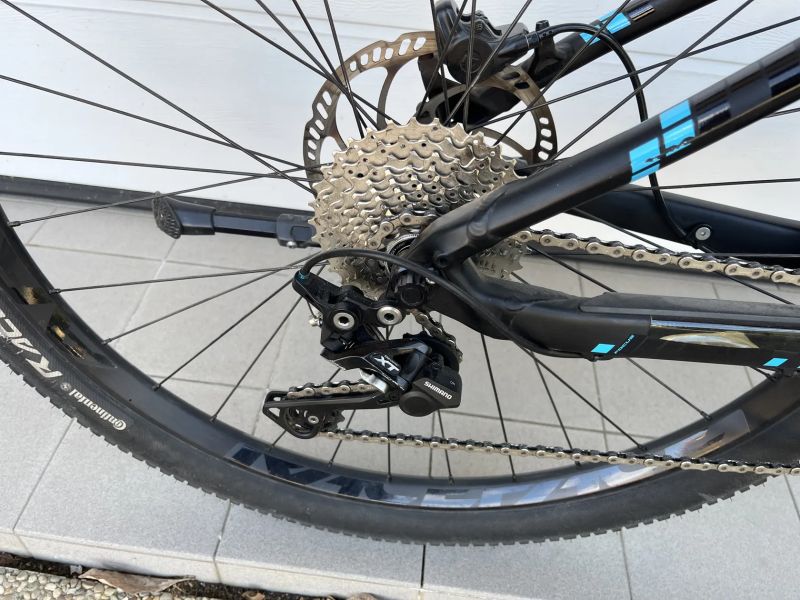 Elektrokolo Focus BOLD 2 29“ LTD vel. M, 2764 km