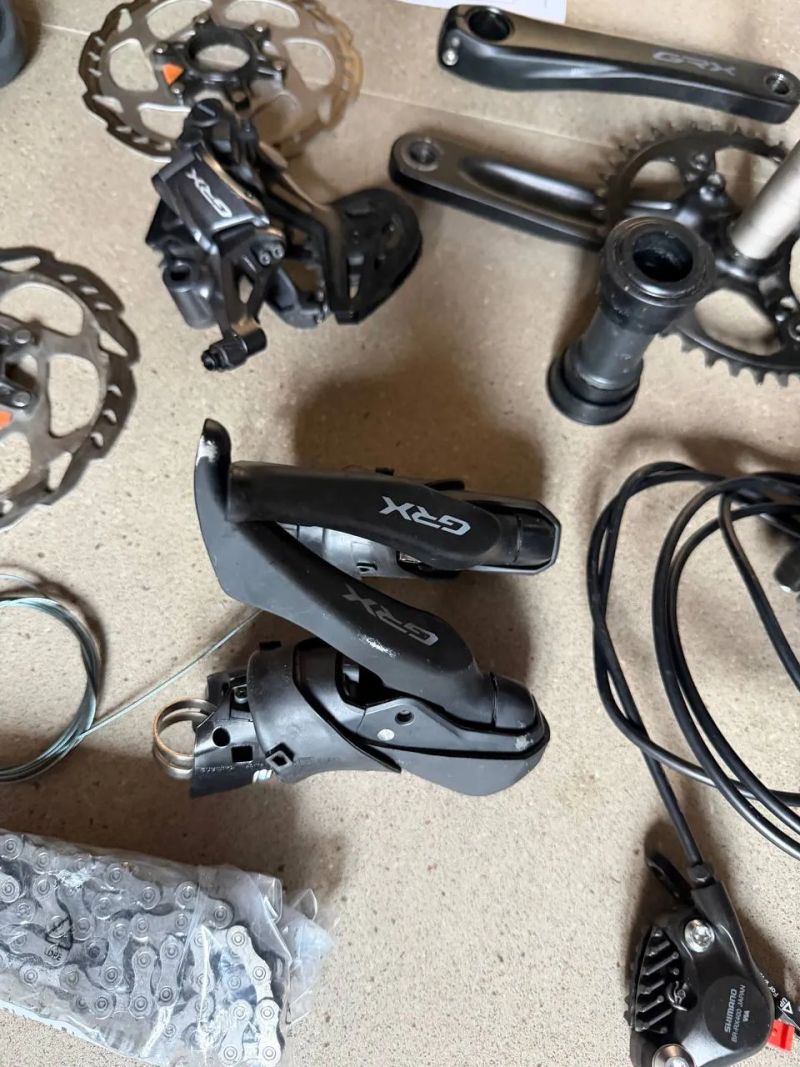 Sada Shimano GRX – Jetá 1 sezónu, skvělý stav