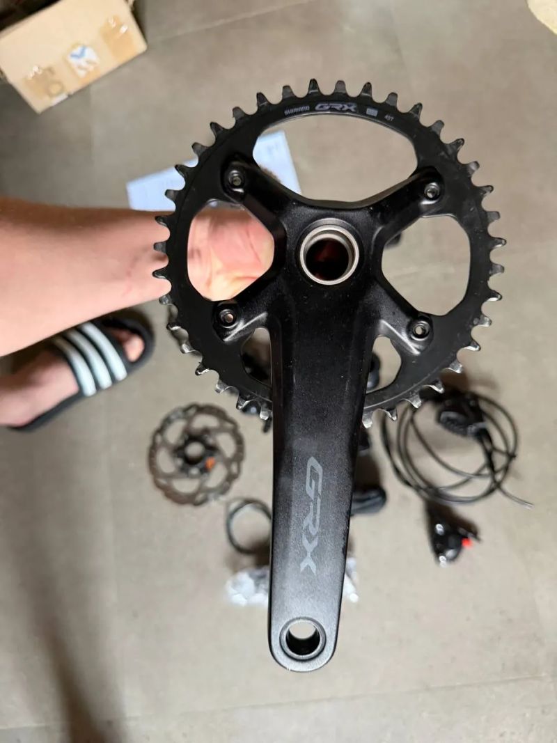 Sada Shimano GRX – Jetá 1 sezónu, skvělý stav