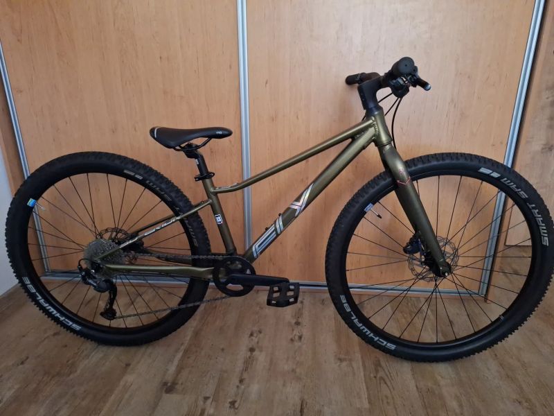 Zánovní Superior FLY 27.5