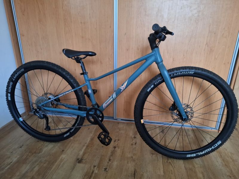 Zánovní Superior FLY 27.5