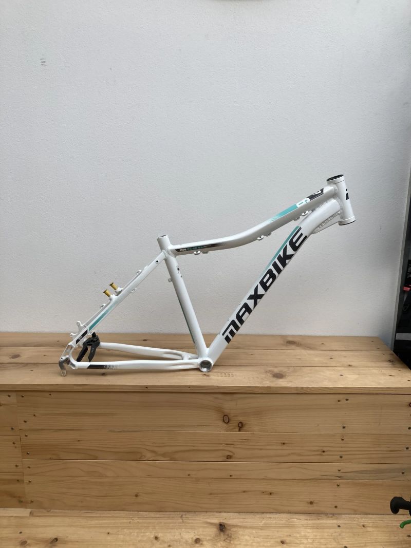 🔥🔥🔥 Nové rámy, různé typy a velikosti, doprava ZDARMA + roční záruka🤝🤝🤝