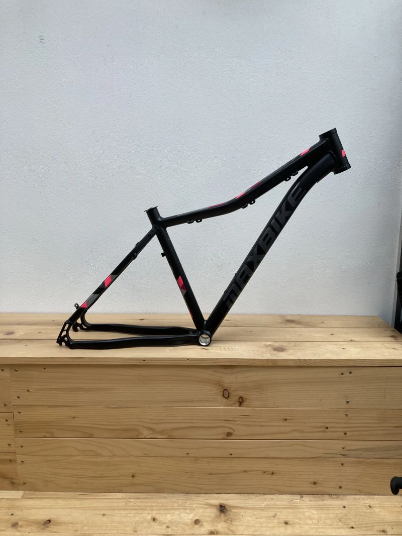 🔥🔥🔥 Nové rámy, různé typy a velikosti, doprava ZDARMA + roční záruka🤝🤝🤝