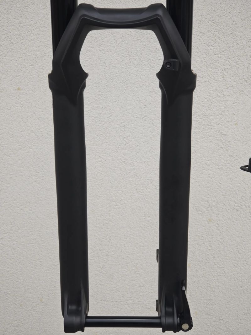 Marzocchi Bomber Z2 RAIL 140mm 29"/27.5"