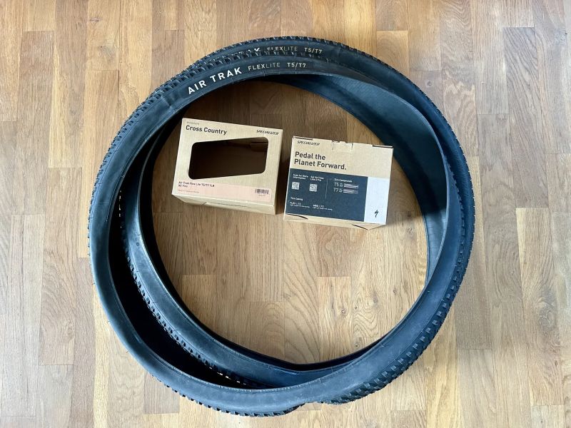 Plášť SPECIALIZED Air Trak Flex Lite T5/T7 TLR XC Tire 29x2.2