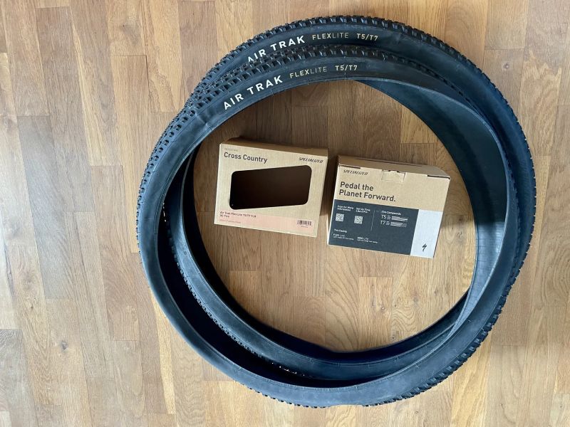 Plášť SPECIALIZED Air Trak Flex Lite T5/T7 TLR XC Tire 29x2.2