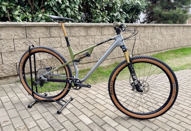 Cube AMS ONE11 C:68X TM, vel. L