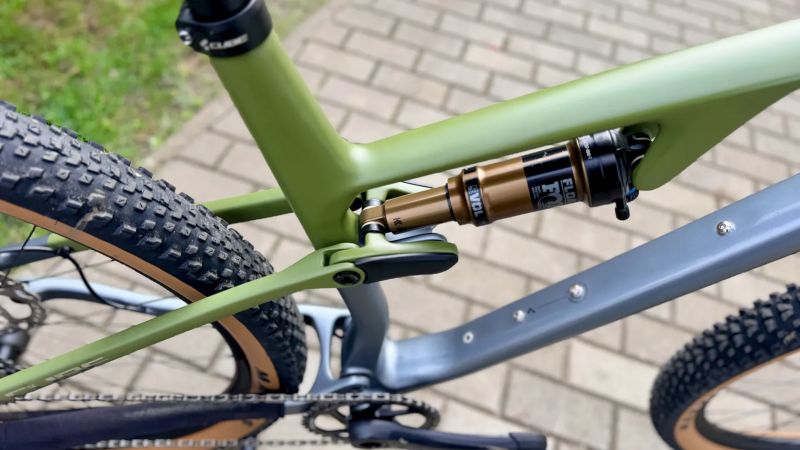 Cube AMS ONE11 C:68X TM, vel. L