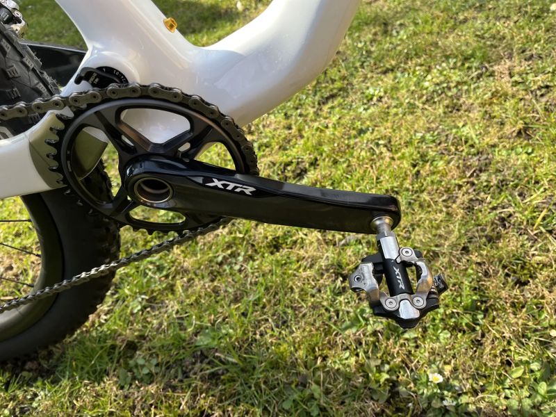 Canyon Lux Trail CF | XTR | Fox Factory | karbonová kola |