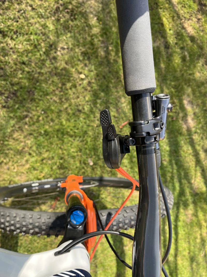 Canyon Lux Trail CF | XTR | Fox Factory | karbonová kola |