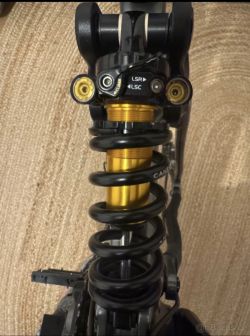 Cane Creek Double Barrel Coil IL 190x45 pružina 550Lb