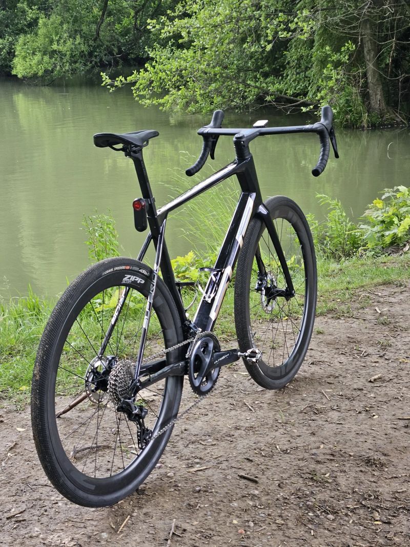 Superior X-Road GF Team Issue