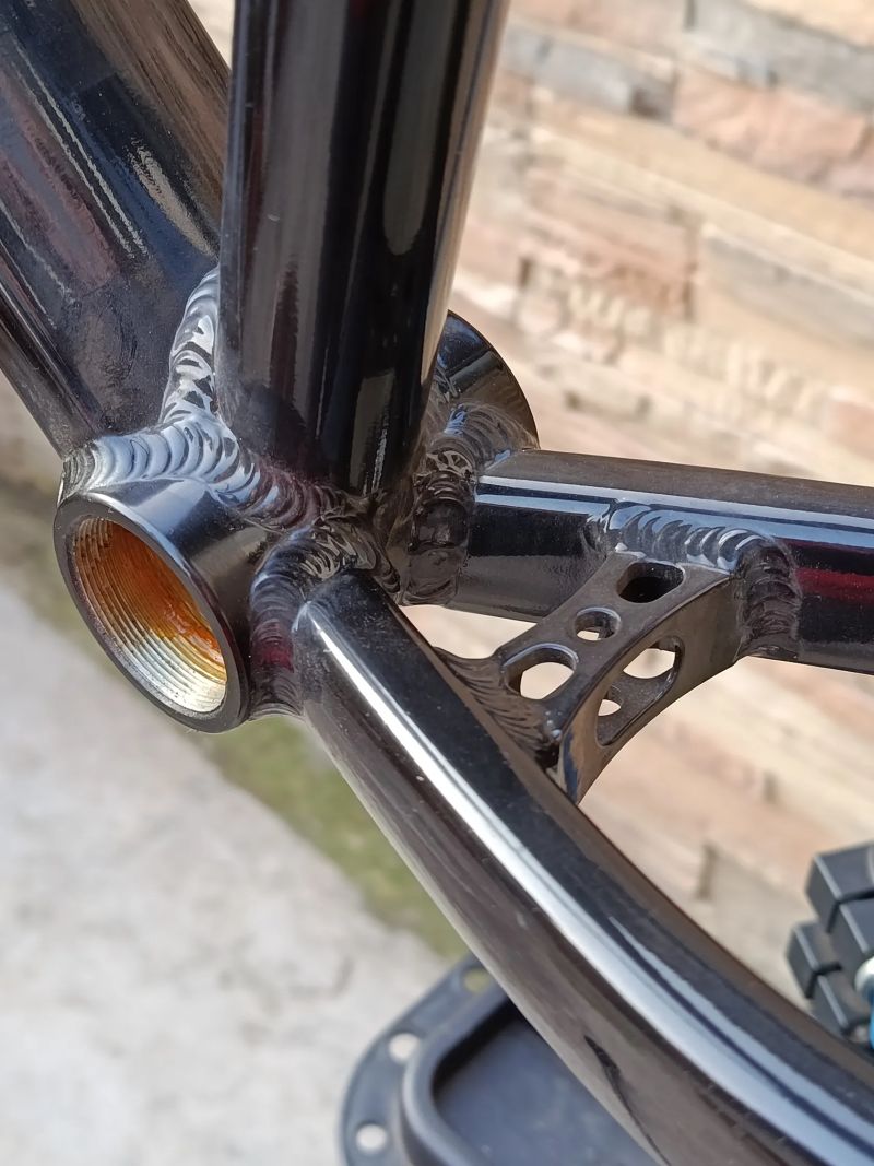 Rám Amulet 10,3 R (26-er, 19 palců)