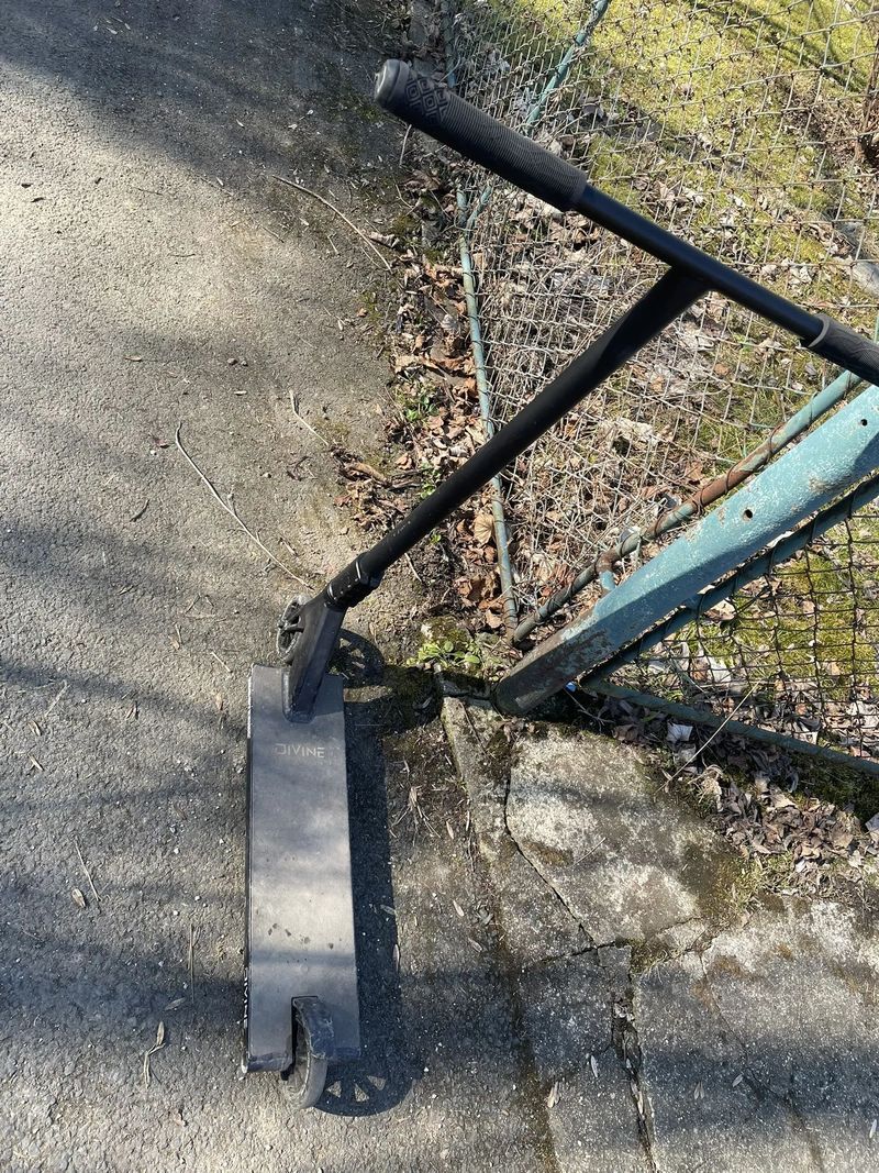 Freestyle koloběžka Divine