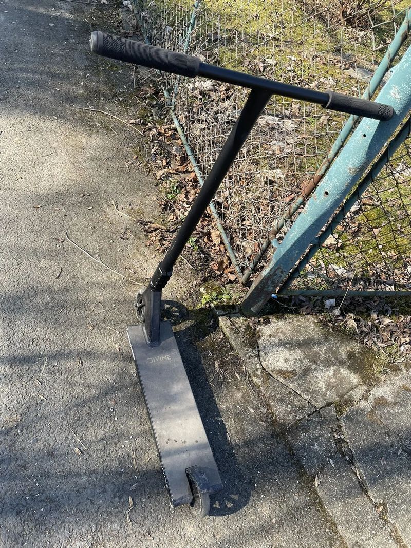 Freestyle koloběžka Divine