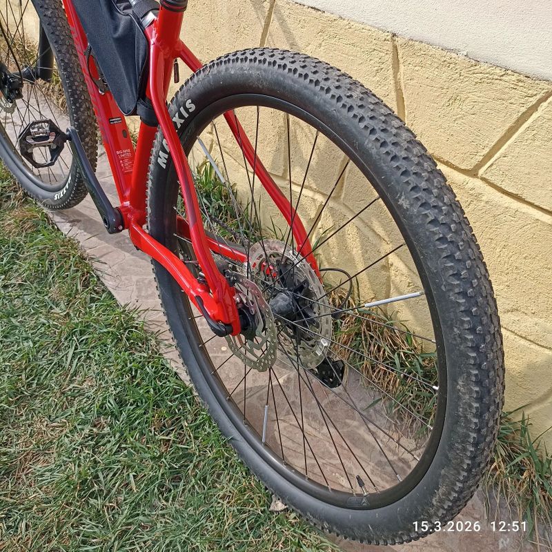 Merida Big.Nine Limited glossy race red