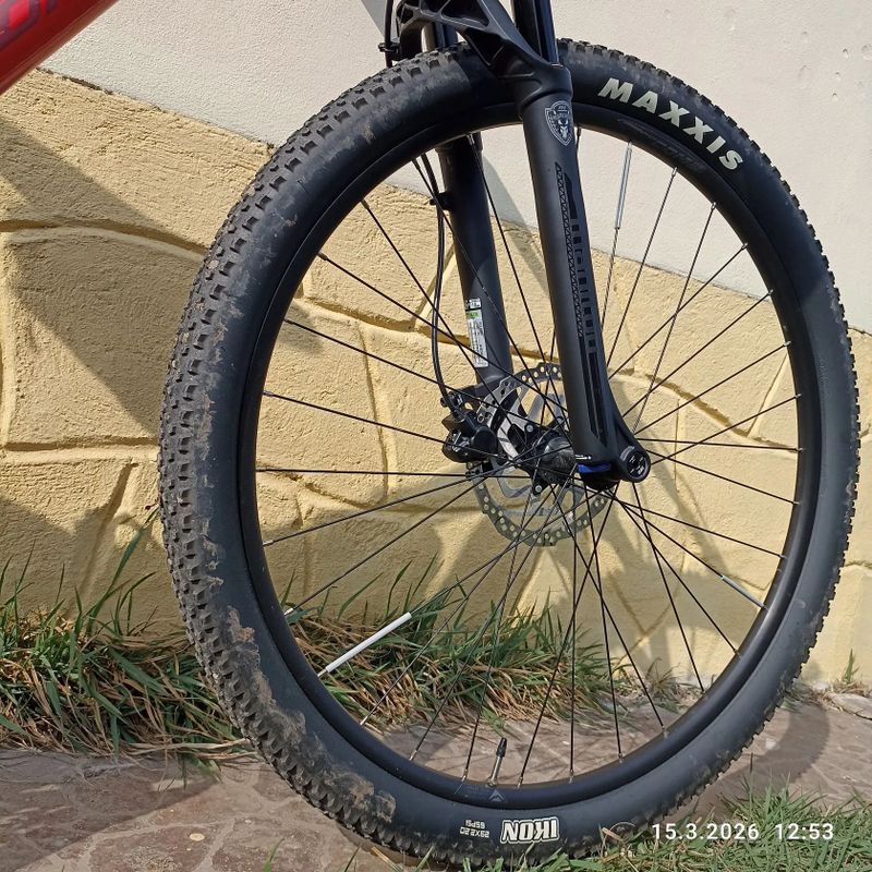 Merida Big.Nine Limited glossy race red