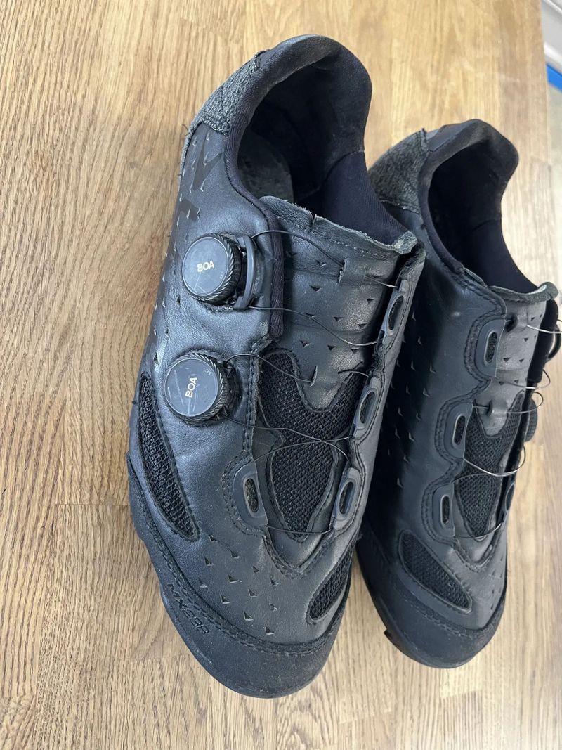 Lake tretry - pravá kůže 