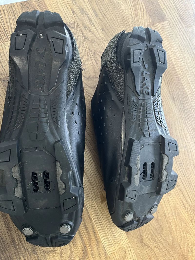 Lake tretry - pravá kůže 