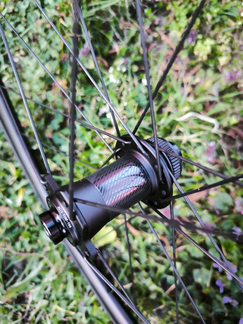 zapletená kola Velomann V30R