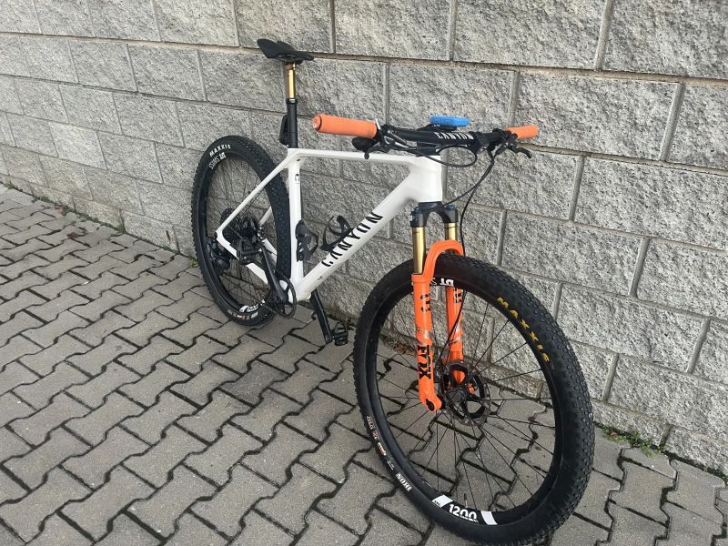 Canyon Exceed CF SLX MVDP edition