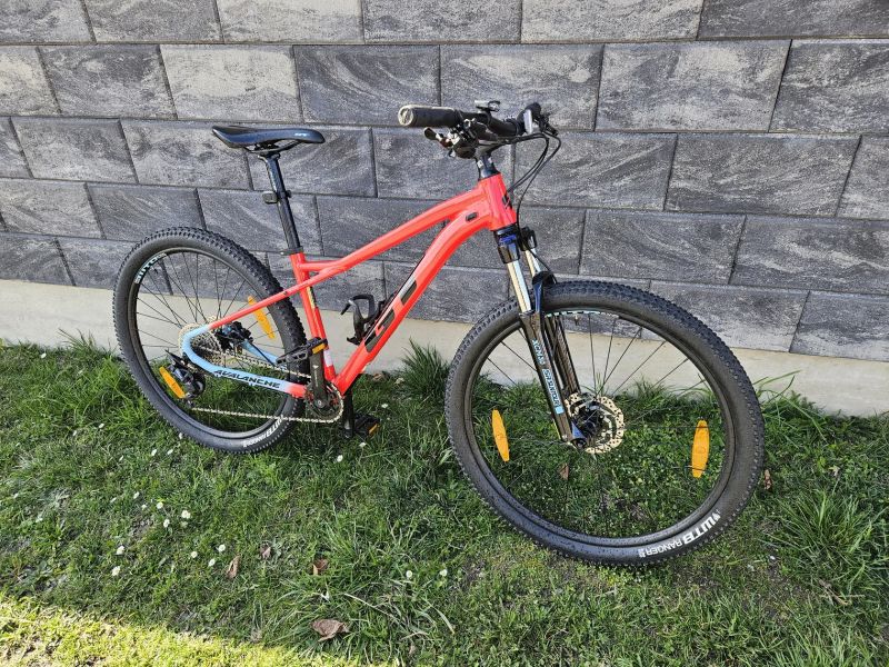 GT Avalanche 27,5 Comp, vel. S