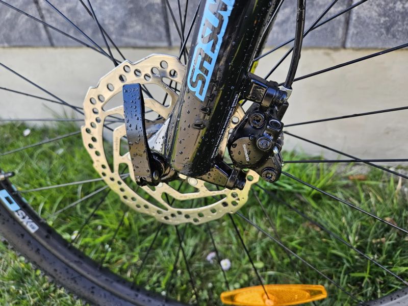 GT Avalanche 27,5 Comp, vel. S