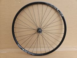 Zapletená kola DT Swiss X 392