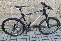 CUBE ACID - DEORE+XT 3x9/ROCKSHOX/HAYES - VEL.19"