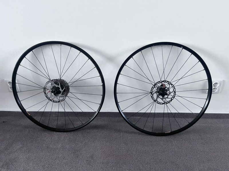 Kompletní Gravel kola