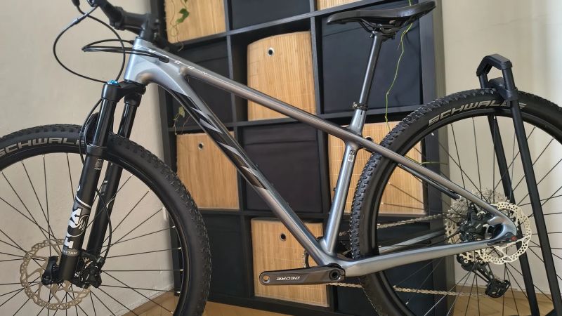 KTM Myroon carbon / vel.M / XT 1x12 / zánovní