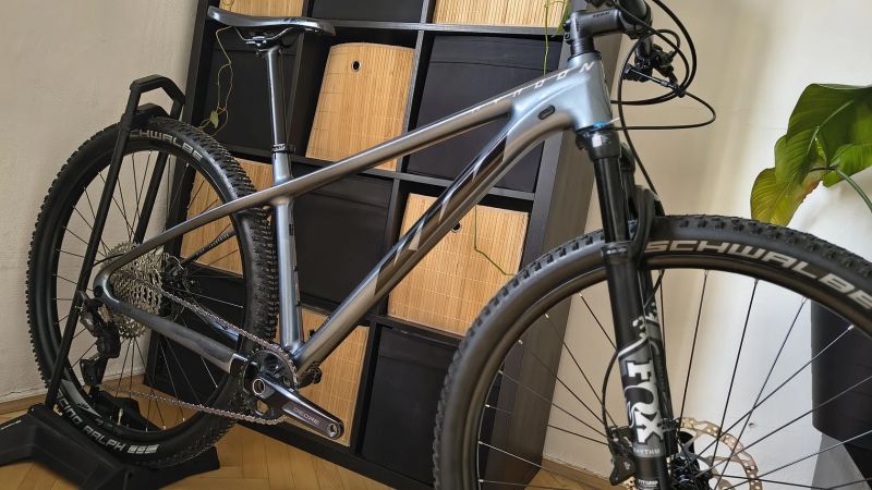 KTM Myroon carbon / vel.M / XT 1x12 / zánovní