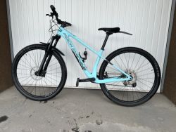 Rock Machine Catherine CRB 30 29