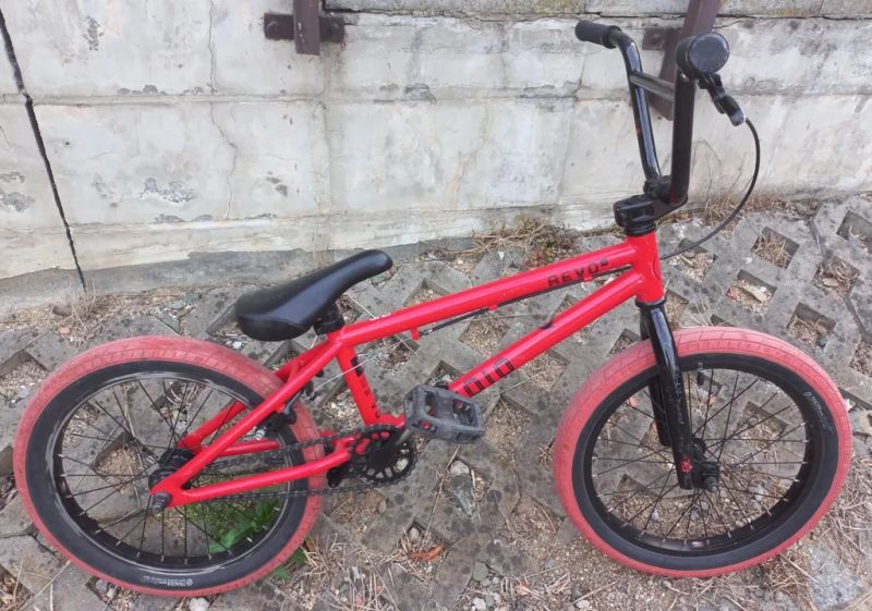 Radio Revo 18" BMX Bike