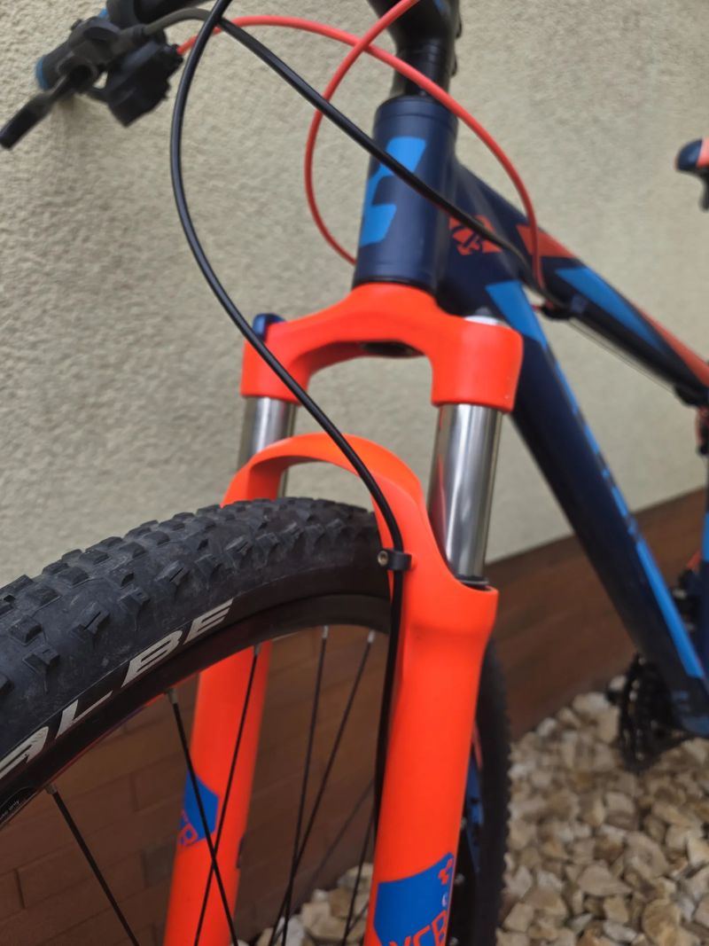 Horské kolo Cube Analog CMPT 27,5" velikost S 16"