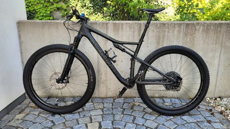 Specialized Epic Expert
