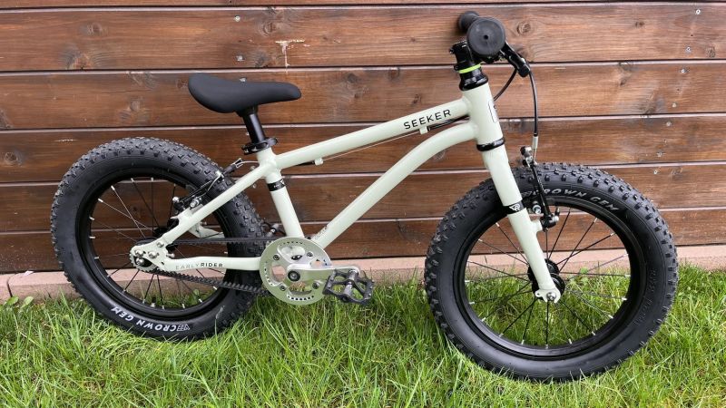 Early Rider Seeker 16 - stav nového kola