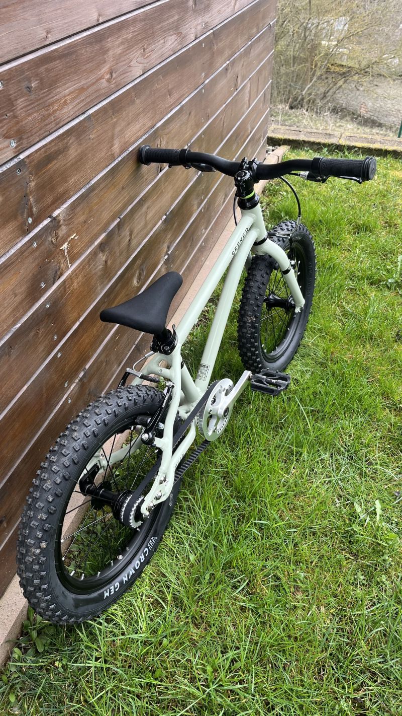 Early Rider Seeker 16 - stav nového kola