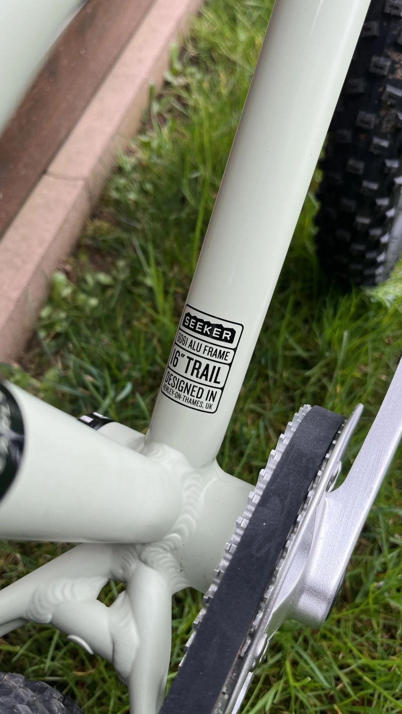 Early Rider Seeker 16 - stav nového kola