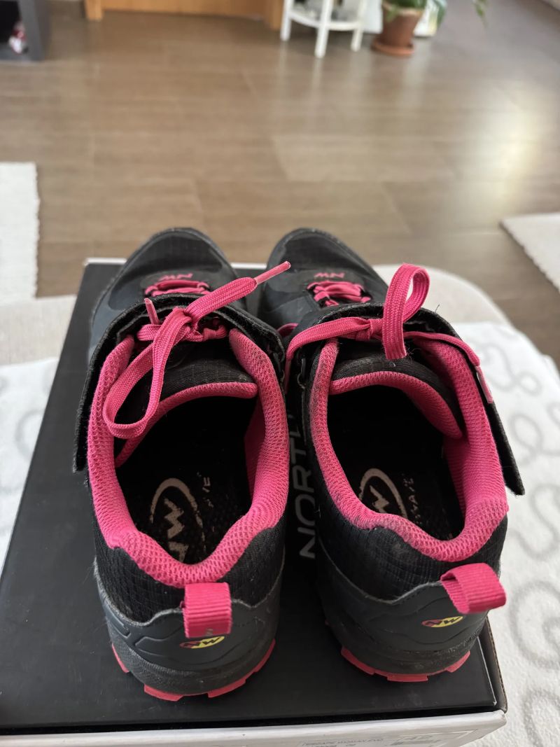 MTB tretry damske Northwave