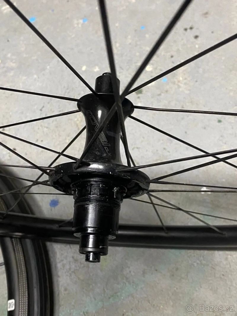 Karbonová kola Specialized roval clx 32