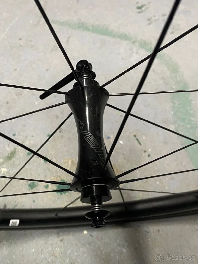 Karbonová kola Specialized roval clx 32