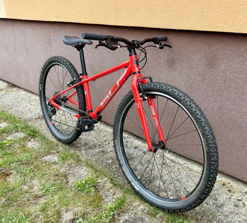 Juniorské kolo - Superior F.L.Y. 27