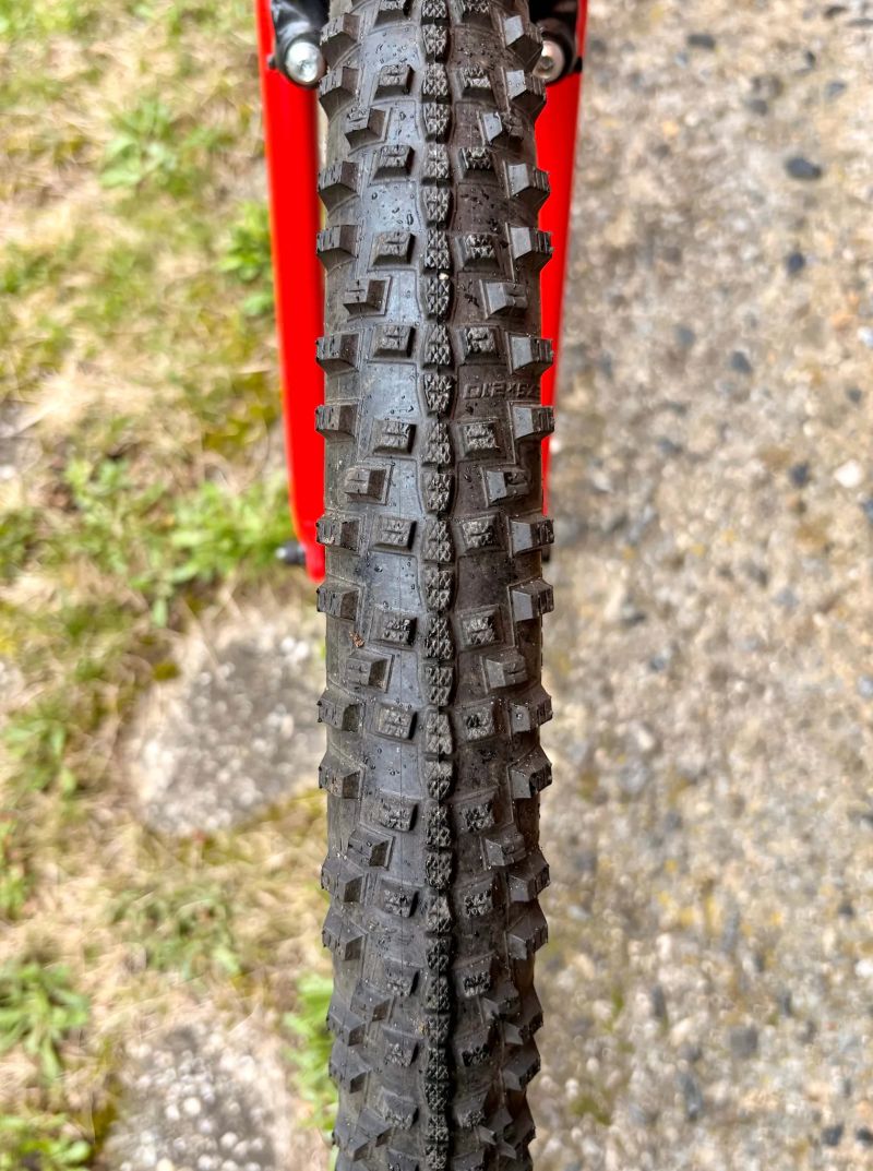 Juniorské kolo - Superior F.L.Y. 27